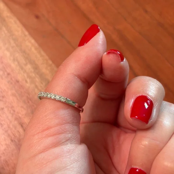 BRAND NEW never worn Brilliant Earth Lab Diamond Wedding Band Size 7.5